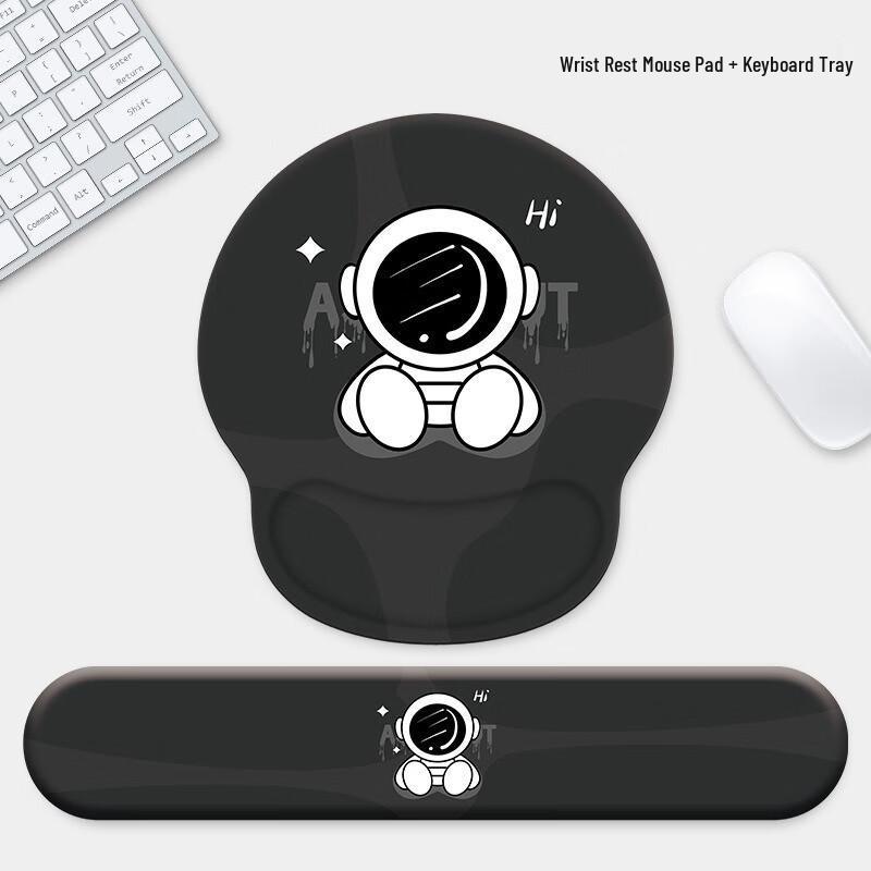 

Fumade Ergonomic Astronaut Wrist Rest