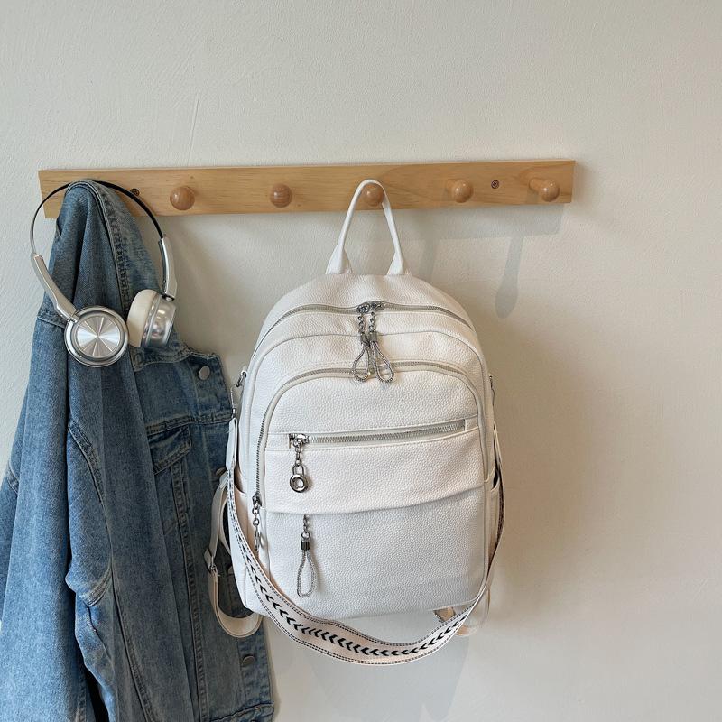 Large capacity stylish and simple backpack women's new versatile student class schoolbag travel backpack