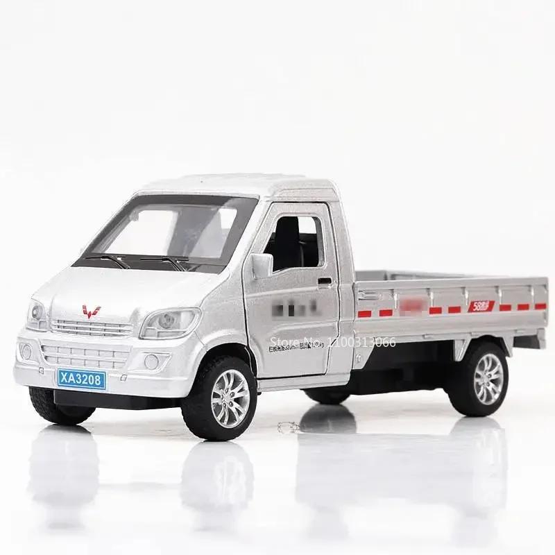 

1:Модель фургона WULING в масштабе 32, игрушки из сплава, автомобили, резиновые шины из сплава, транспортные средства Hongguang S, миниатюрные фургоны для детей на день рождения