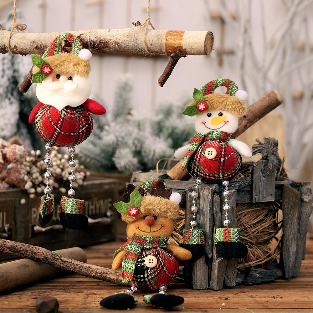 Fabric Lively Gridded Plush Holiday Decoration Ideal For Christmas Tree And Window Displays