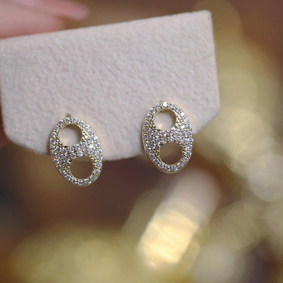 14K Gold-Plated S925 Sterling Silver Earrings with Small Diamond Studs - Elegant and Versatile Design 14K Gold Pair (Includes Earplugs)