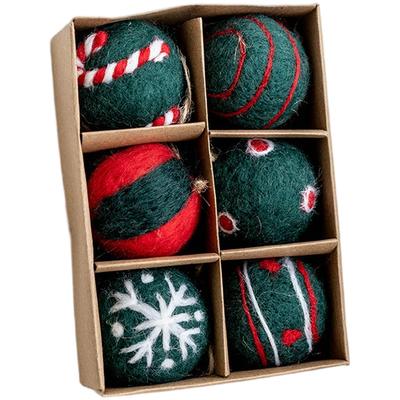 Ensemble d'ornements festifs en feutre de laine avec boules et flocons de neige 6 pièces ou 36 pièces avec corde pour décoration d'arbre de Noël DIY et artisanat saisonnier