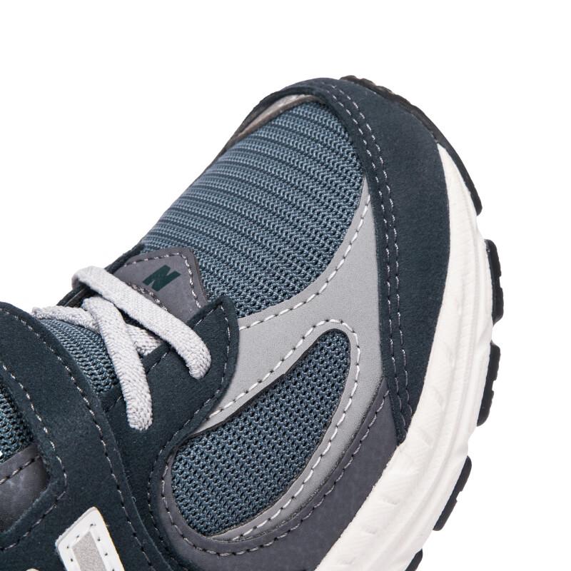 New Balance Kids' 2002S Classic Casual Athletic Shoes