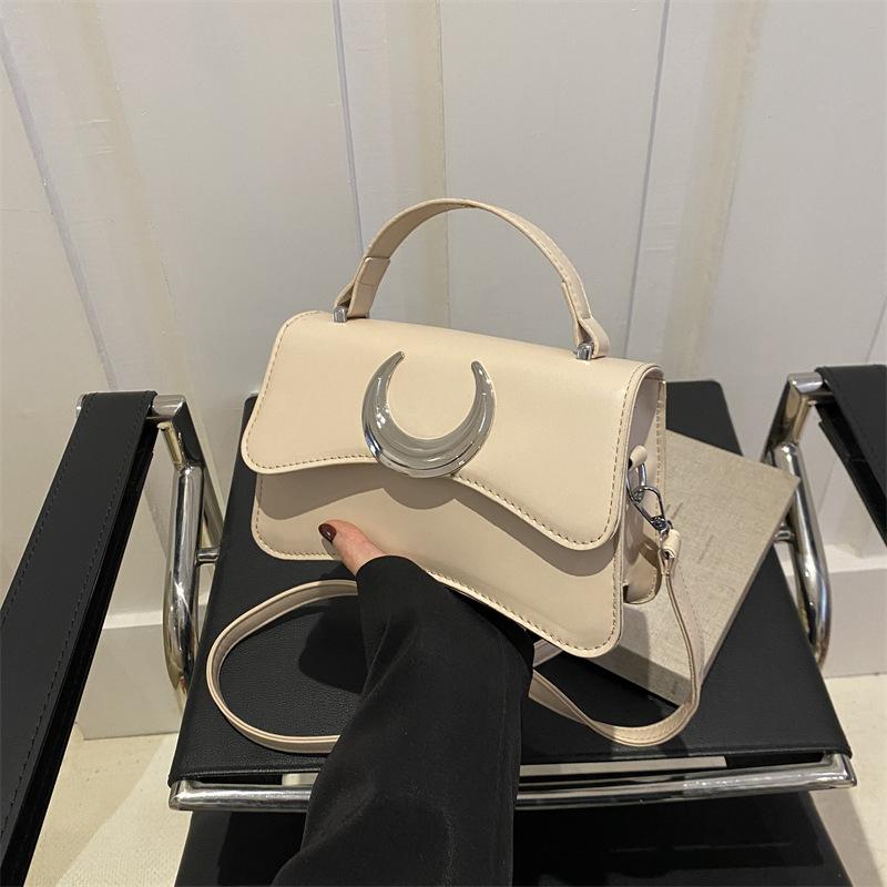 

Retro casual personalized small square bag 2024 spring new simple fashion messenger women s bag fashion shoulder handbag хакі