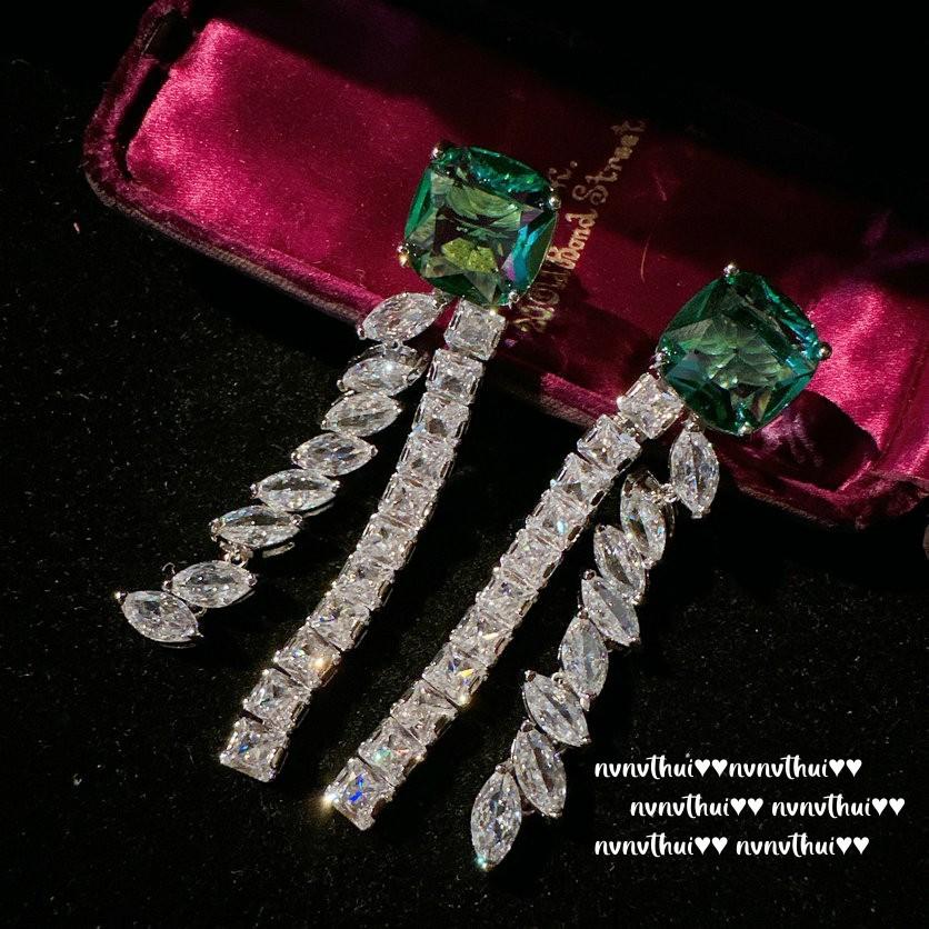 Fog Enchantress Camellia Water Drop Gem Earrings, Sotheby'S, 18K Gold Large Carat Teardrop Zircon Earrings