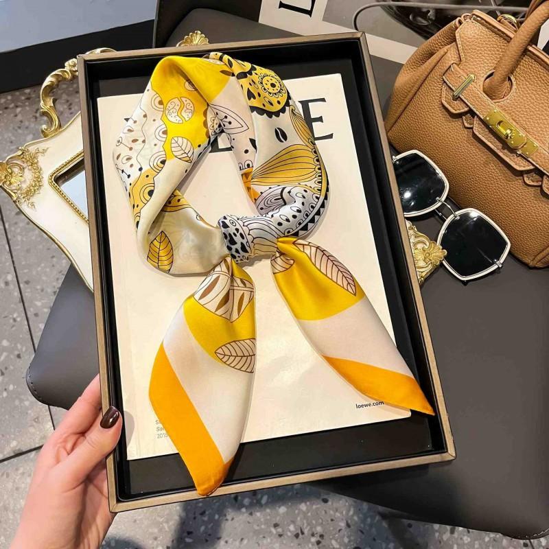 70cm Square Silk-Like Scarf Women Lightweight Fashion Accessory Office Chic Neck Wrap Stylish Print Design