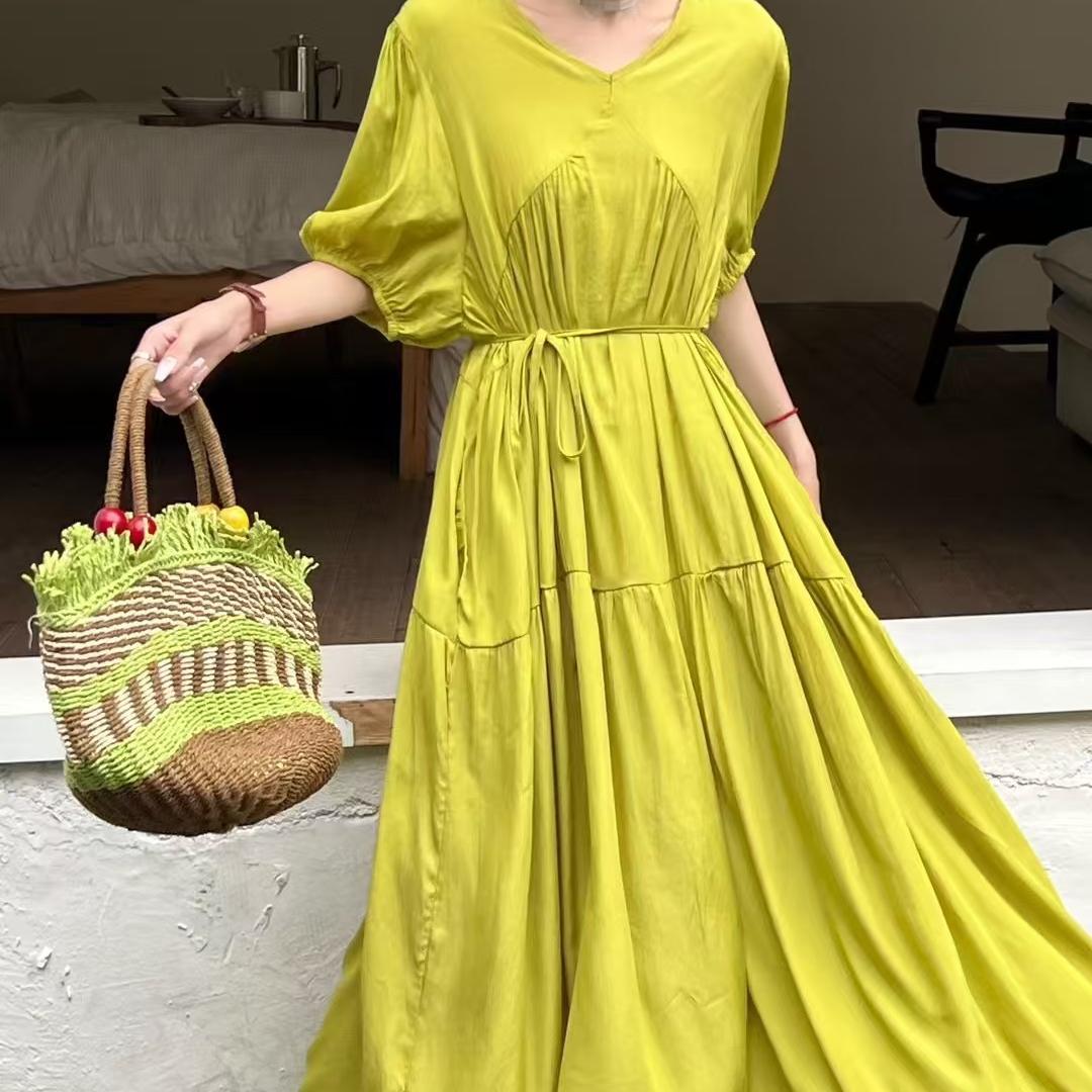 

Шикарна літня нова сукня великих розмірів, суцільна вільна сукня для схуднення з V-подібним вирізом і зав’язкою до колін ONE Size фарби люмінесцентні зелений колір