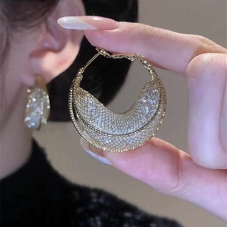 Silver Needle European and American Light Luxury Metal Reticulated Zircon Earrings Women s Geometric Earrings Earrings 925 silver needle