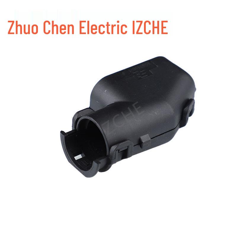 

Tail Clip Connector with Housing Latch