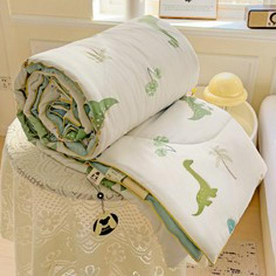 

Class A Soybean Fiber Cartoon Print Summer Quilt - Double Layer Gauze Air Conditioning Quilt 110x150cm Summer Quilt [Random Color]
