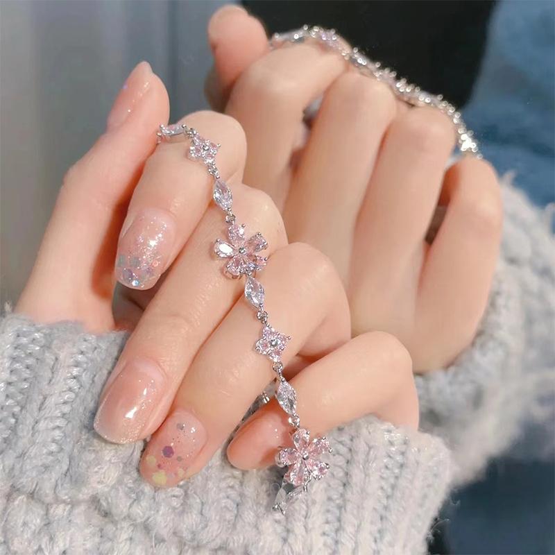 Simple Exquisite Adjustable Butterfly Charm Bracelet For Women Exquisite High-Quality Vintage Jewelry Accessories Gifts