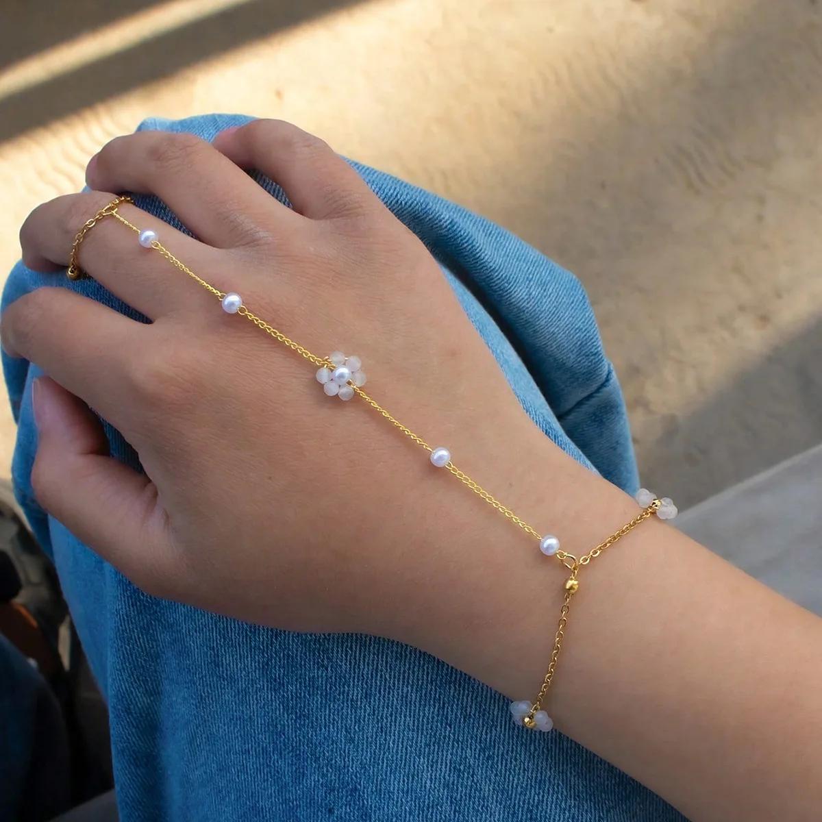 

Colorful Crystal Beads Flower Hand Chain Bracelet for Women Fashion Charm Y2K Summer Beach Stainless Steel Jewelry Accessories