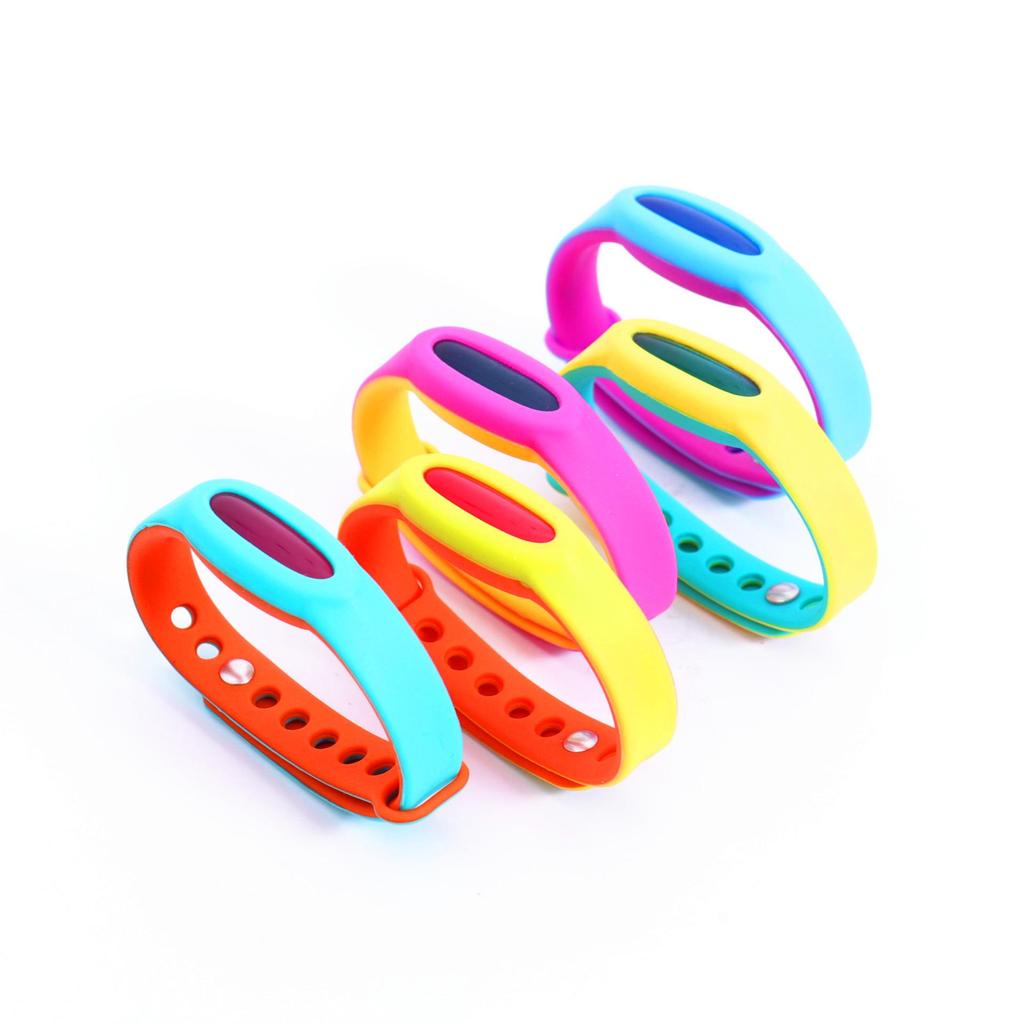 Adjustable Citronella Silicone Bracelet: Essential Oil Mosquito Repellent for Adults, Infants, and Children