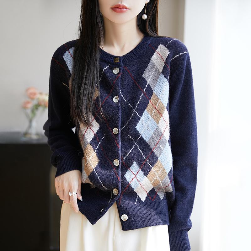 Cardigan ușor, 50% lână, 50% mătase de dud, pentru femei - tricotaje versatile pentru 4 sezoane pentru confort și stil pe tot parcursul anului