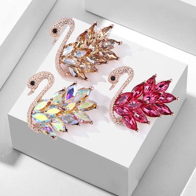 Mode Söt Legering Crystal Swan Brosch Pin Brosch Kläder Tillbehör Brosch män och kvinnor
