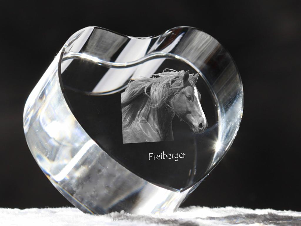 Freiberger – A photo of a horse in crystal, a crystal heart | Art-Dog