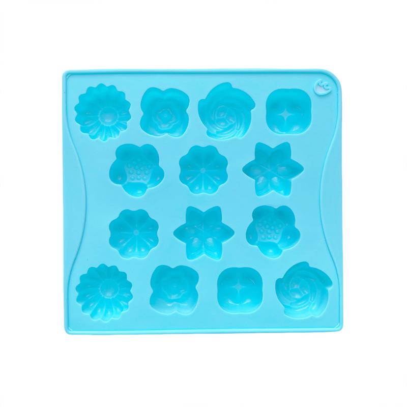 1Pcs Kitchen Handmade Baking Tool Mini 14 Cavity 7 Small Flower Shaped Candy Chocolate Cookies Silicone Mold