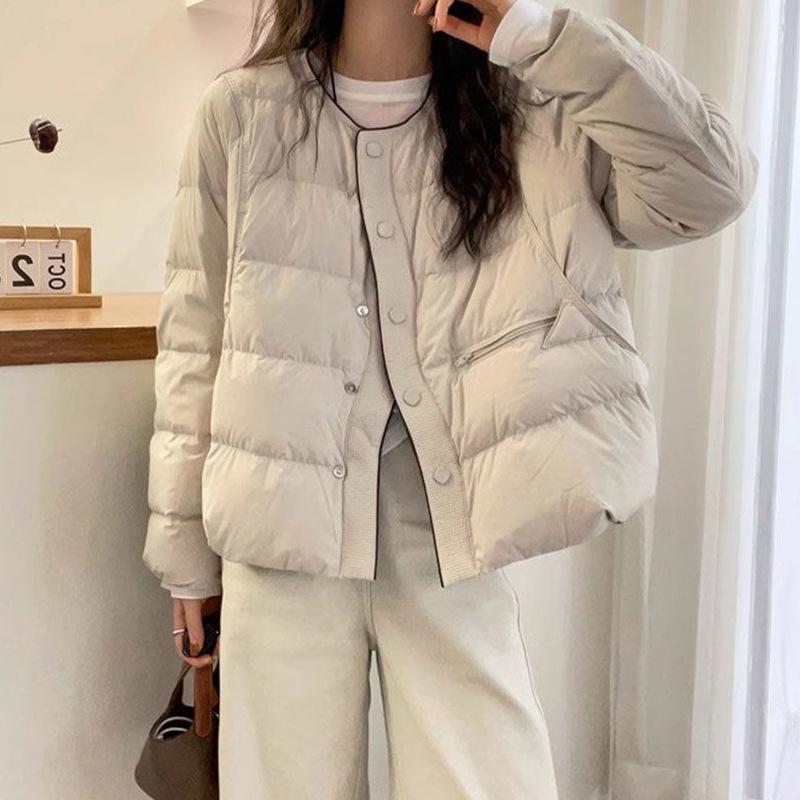 Women's Elegant White Duck Down Puffer Jacket - Single-Breasted, Loose, Slimming, Warm, Round Neck Design