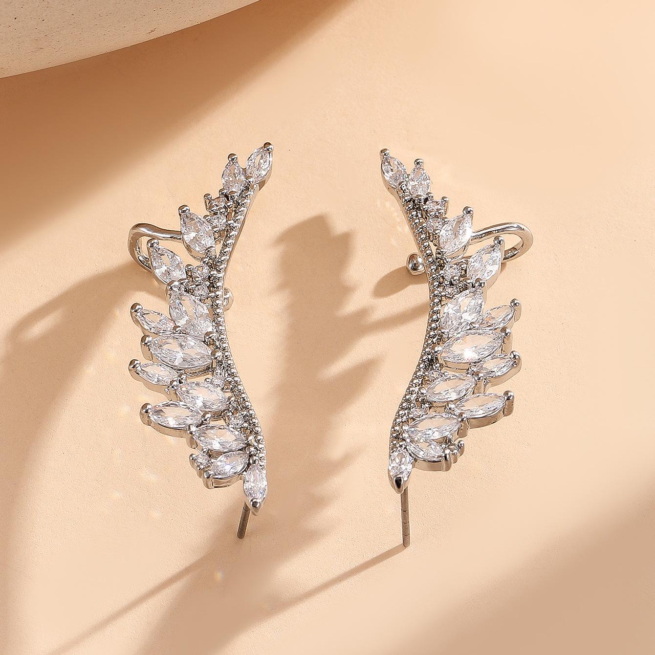 European & American Zircon Leaf Wing Earrings - Women s Luxury Niche Design Ear Jewelry.