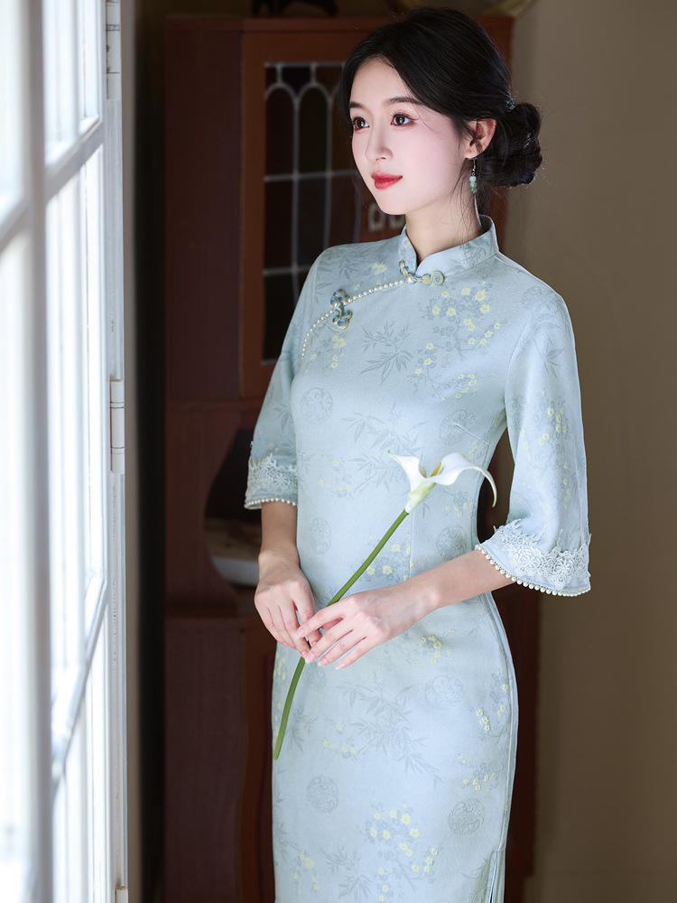 Bei Zhi Yun Blue Inverted Large Sleeve Suede Cheongsam - 2025 Autumn Collection