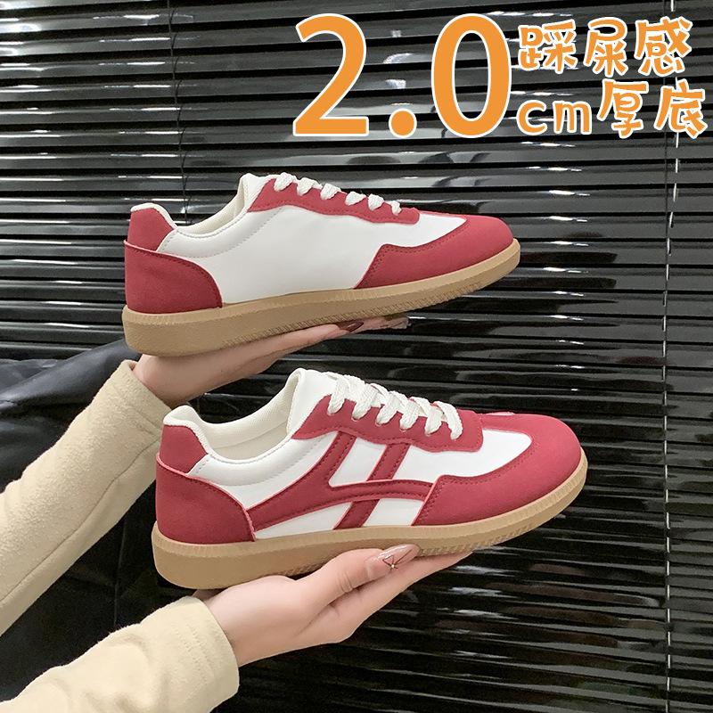 Burgundy German training shoes women's spring new fashion flat-bottomed lace-up casual shoes ins retro low-top board shoes