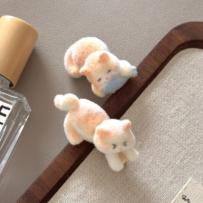 Cute Plush Kitten Hair Clip For Women Side Clip For Bangs Duckbill Clip Cartoon Hair Accessory