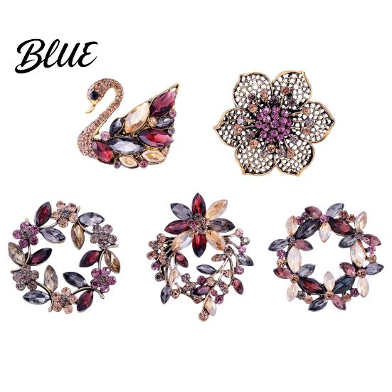 Alloy Swan Brooch Rhinestone Wreath Artificial Gemstones Lapel Pin Retro