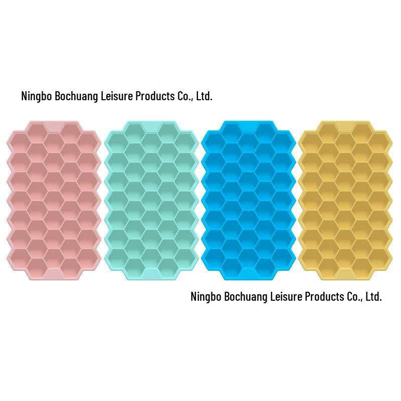 

Food-Grade Honeycomb Ice Cube Trays with Lids, 5-Pack