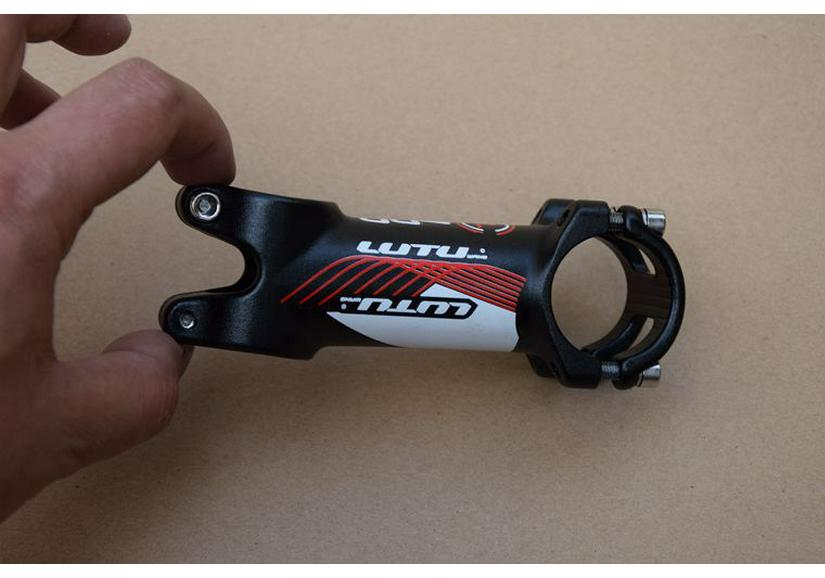 Three-Piece Ultra-Light Mountain Bike Handlebar Set: Includes Handlebar, Stem, and Extended Seatpost.