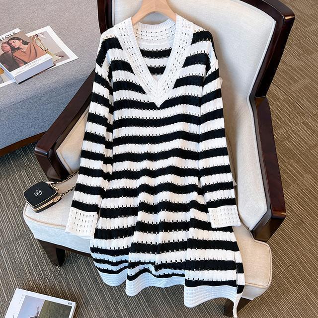 

Полосатое трикотажное платье-свитер с V-образным вырезом, женское весенне-осеннее, свободного кроя, большого размера, элегантное, повседневное, средней длины L