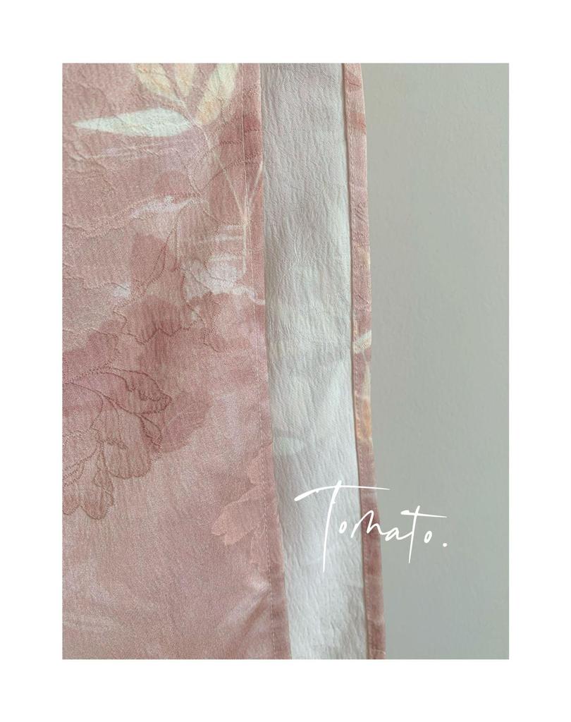 2025 New Pink Jacquard Satin Cheongsam with Large Sleeves - Young Autumn Style