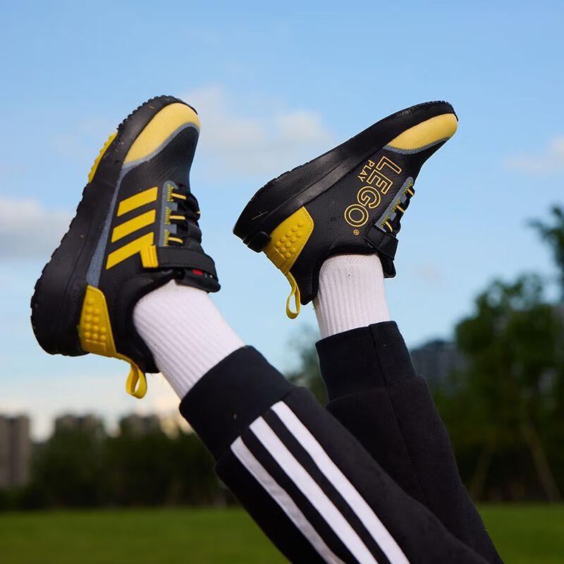 LEGO X Adidas Racer TR Little Kid Black Equipment Yellow Kids Sneakers Core-Black Reflective GW4002