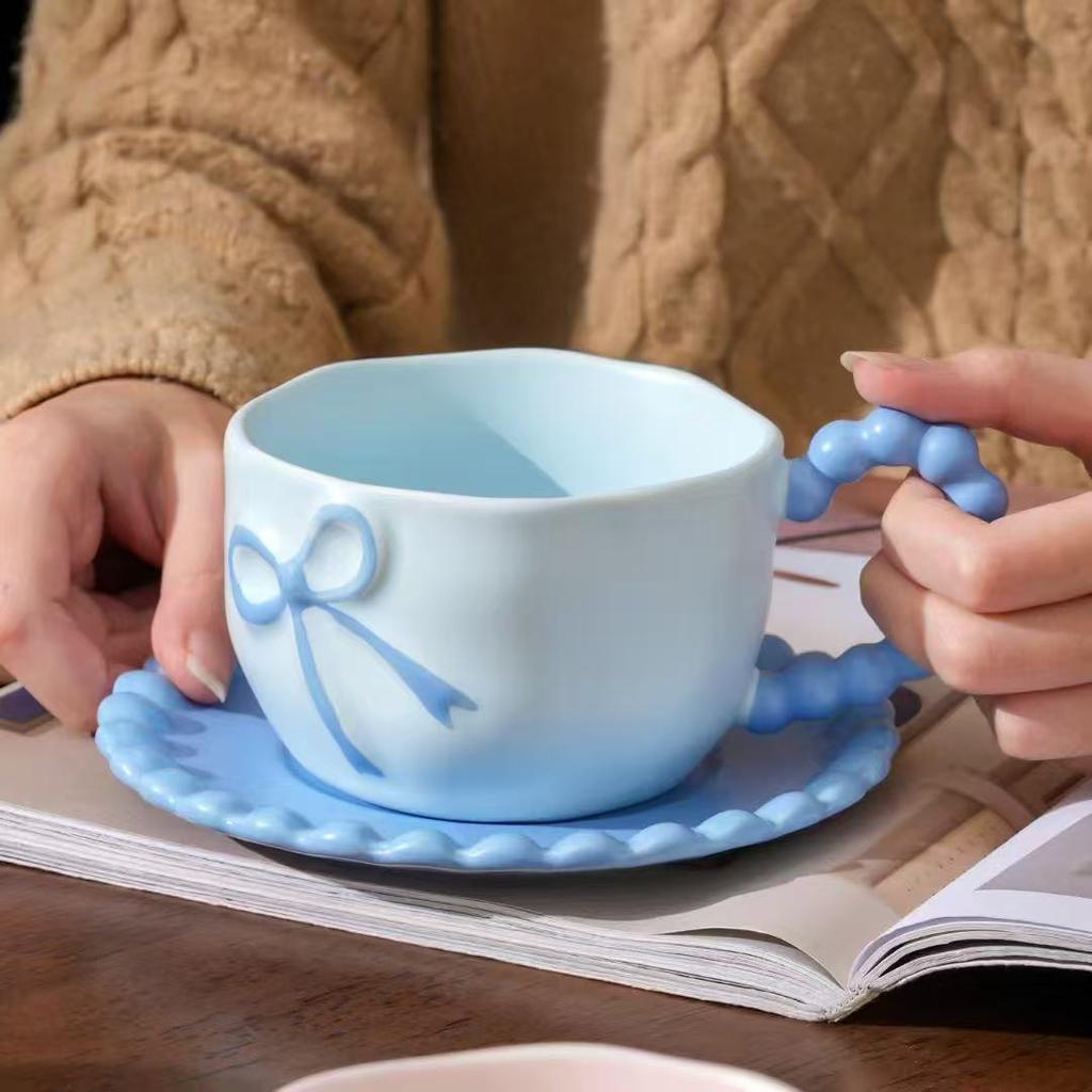 Underglaze Color Hand Painted High Value Bow Ceramic Coffee Cup and Saucer Couple Gift Cup and Saucer