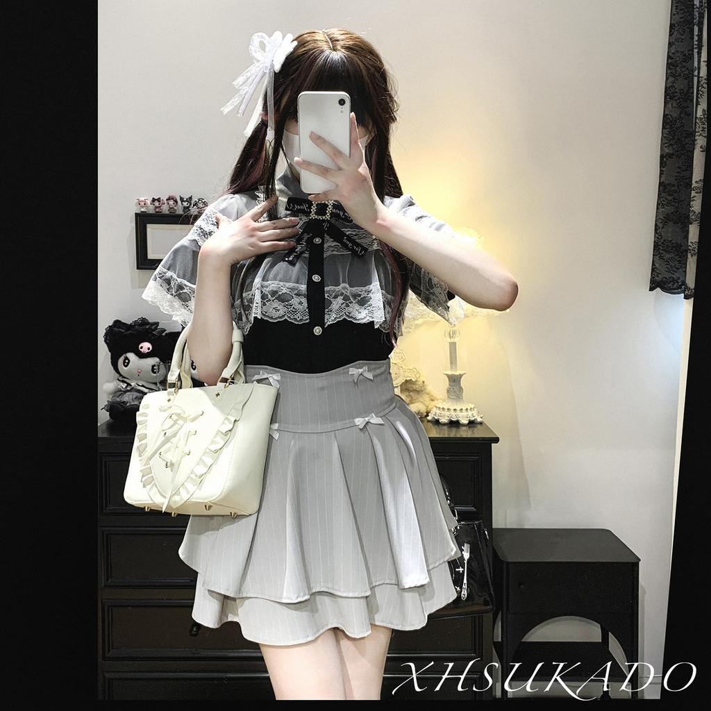 Short Detachable Ribbon and Cute Pearl Black and White [XHSUKADO] Women's Cape-Style Blouse, Sleeves, Brooch, Mass-Produced, Top, Shirt, Two-Layer