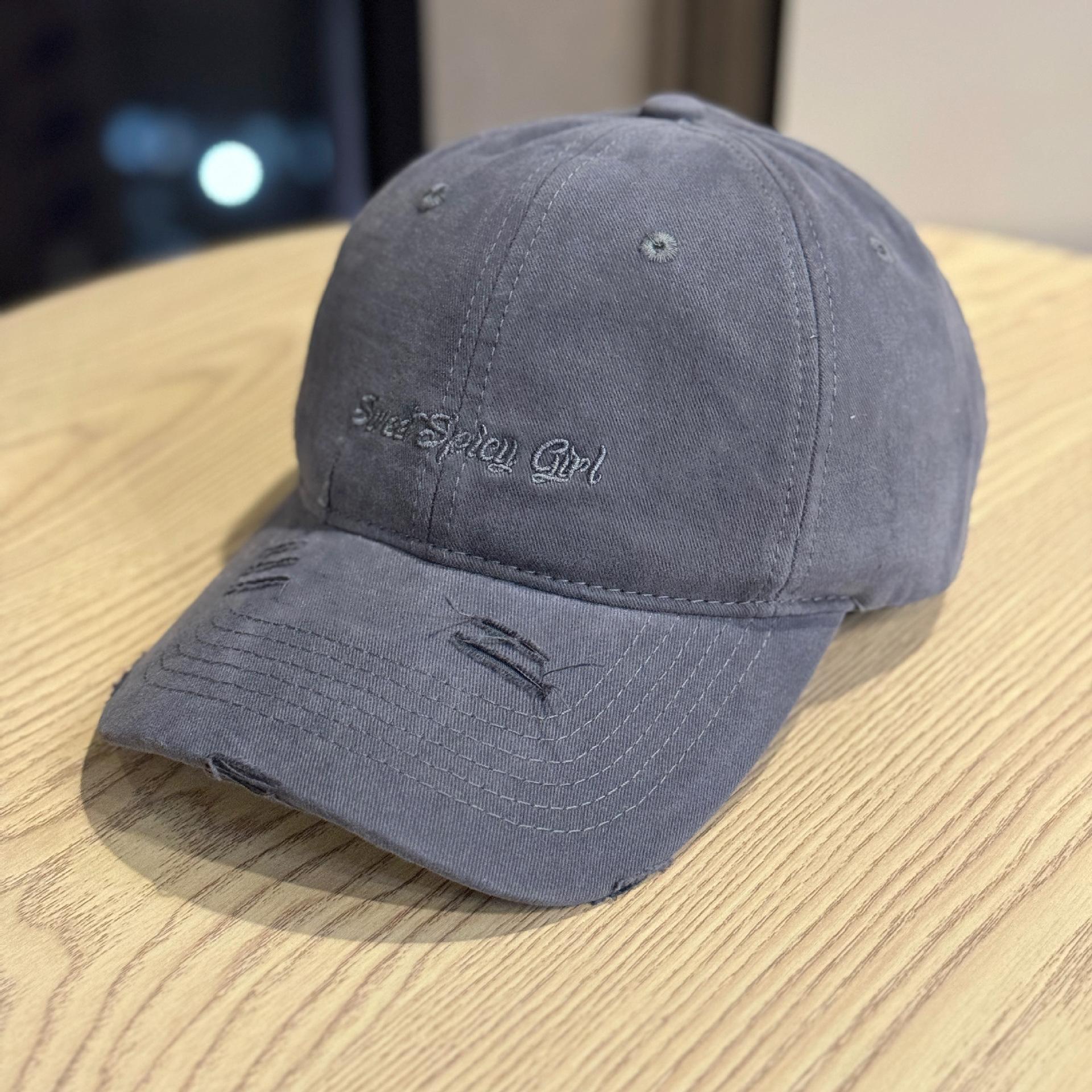 

American-style trendy vintage baseball cap for women, spring/summer, distressed street style, letter embroidery, soft top, duckbill cap that makes Adult54-60Adjustable сірий колір