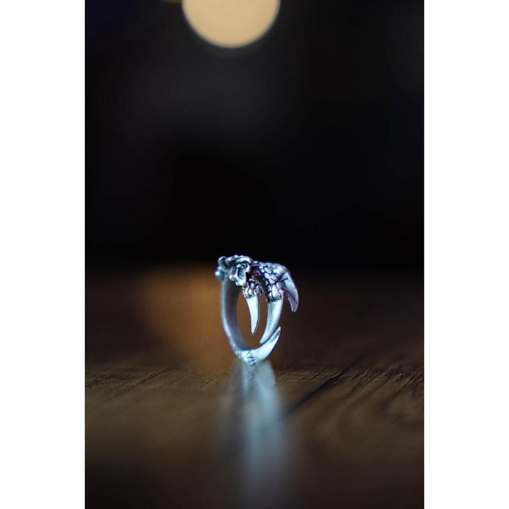 Antique Silver Plated Adjustable Ring With Dragon Claw Design