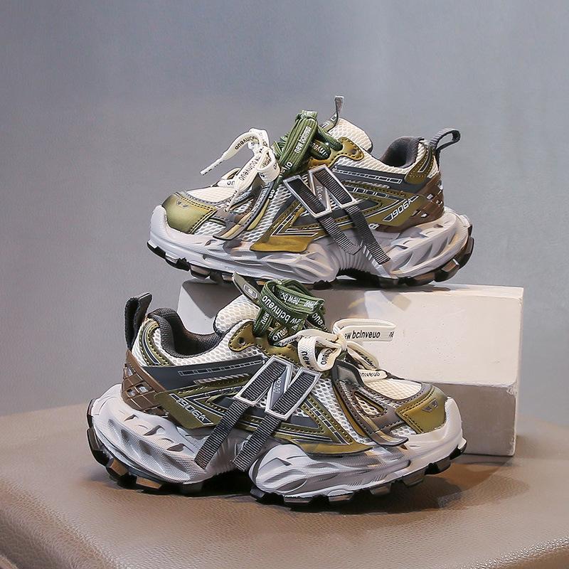 

Children s shoes 2025 autumn boys parent-child letter non-slip dad shoes girls fashion outsole fashion sneakers 26-31 6 pieces in one hand зелёный