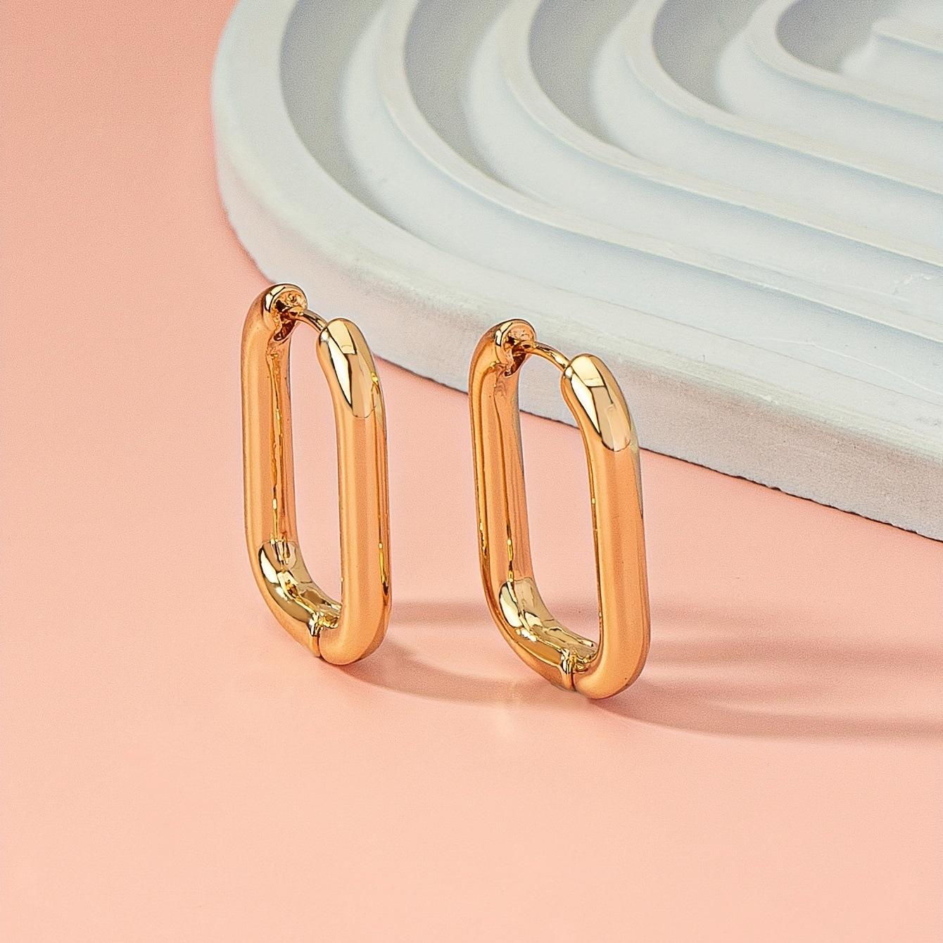 

Silver simple U-shaped earrings