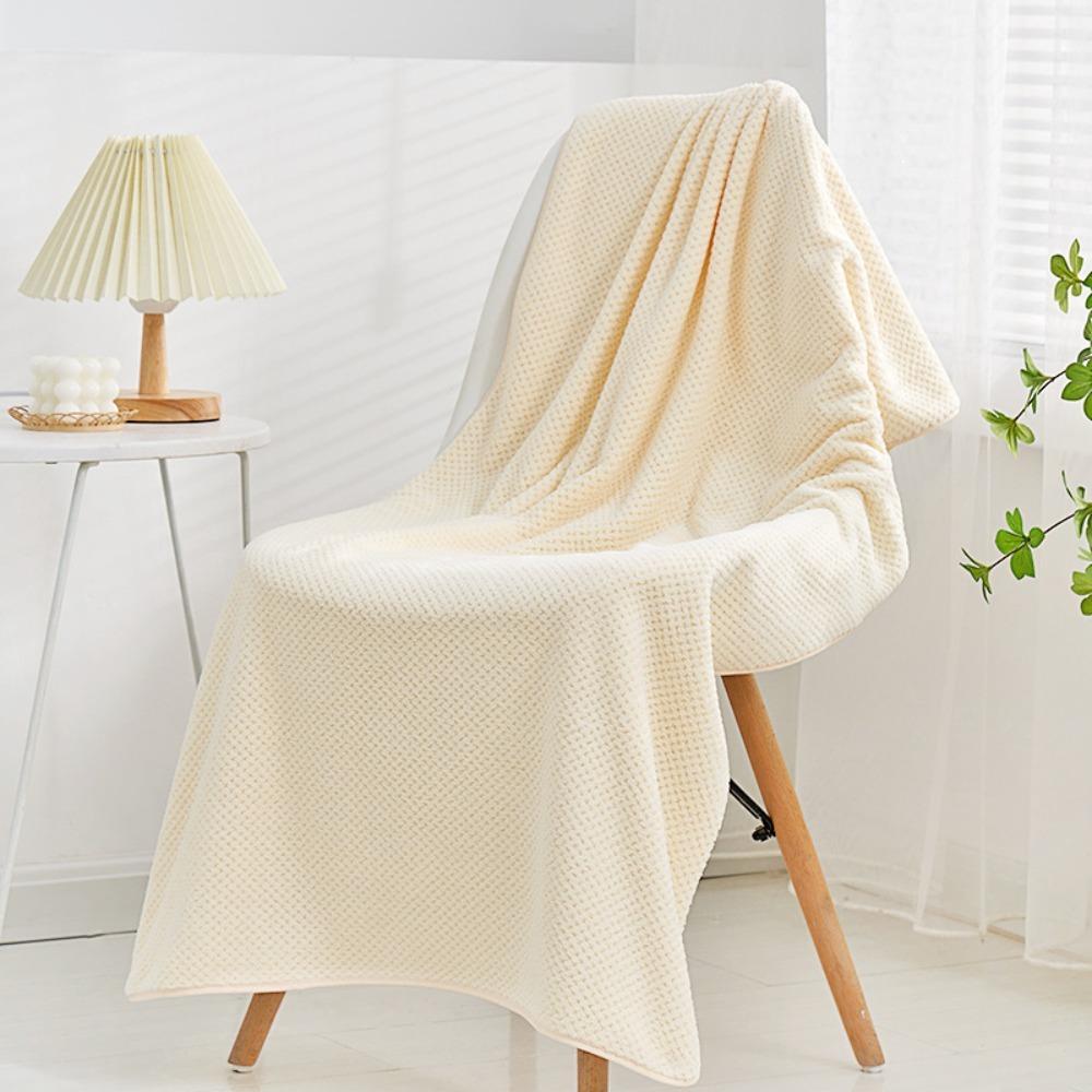 Absorbent Coral Fleece Bath Towel Microfiber Pool Towel Practical Beach Towel  Bathroom