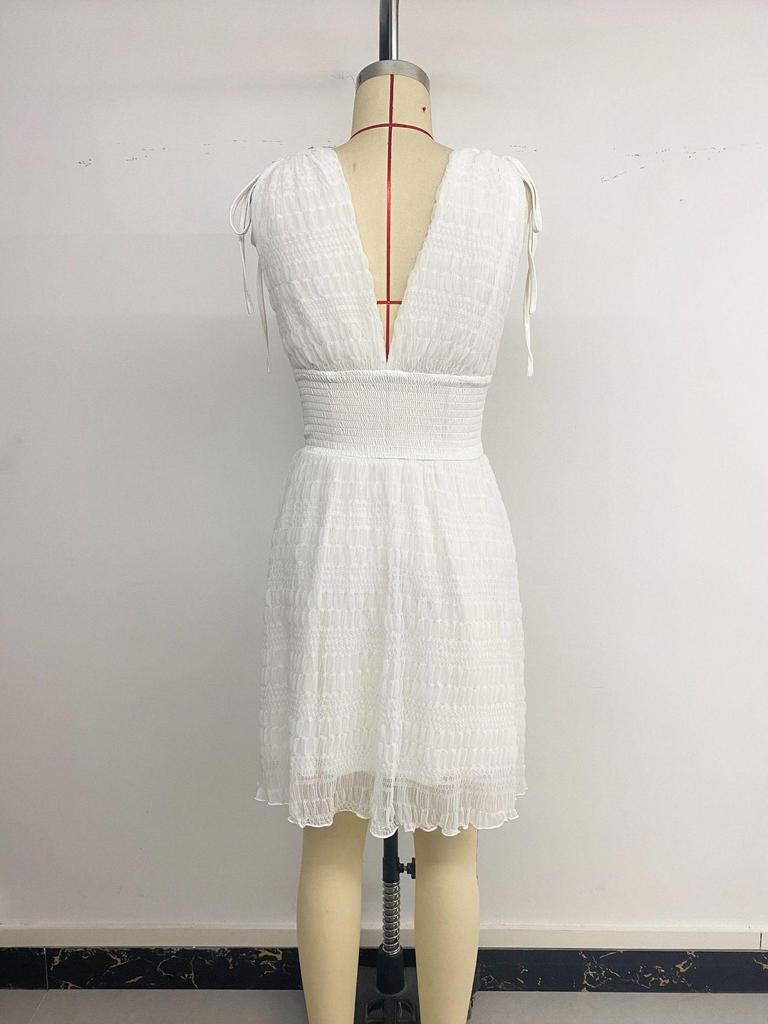 2026 Summer Resort White V-Neck Strap Dress