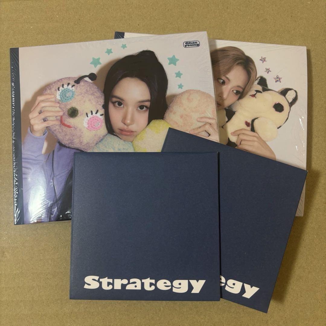 

[USED] TWICE Chaeyoung Tzuyu Album Digipack Strategy