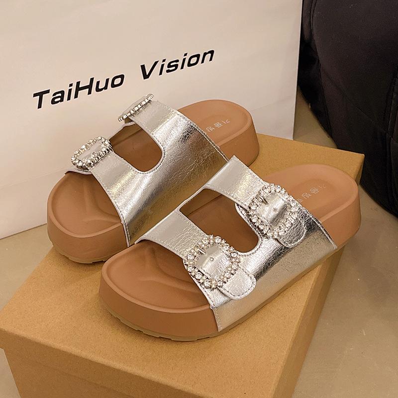 Rhinestone Square Buckle One-word Slippers Women's 2025 Summer New Thick-bottomed Lightweight Non-slip Outer Wear Beach Cool Slippers