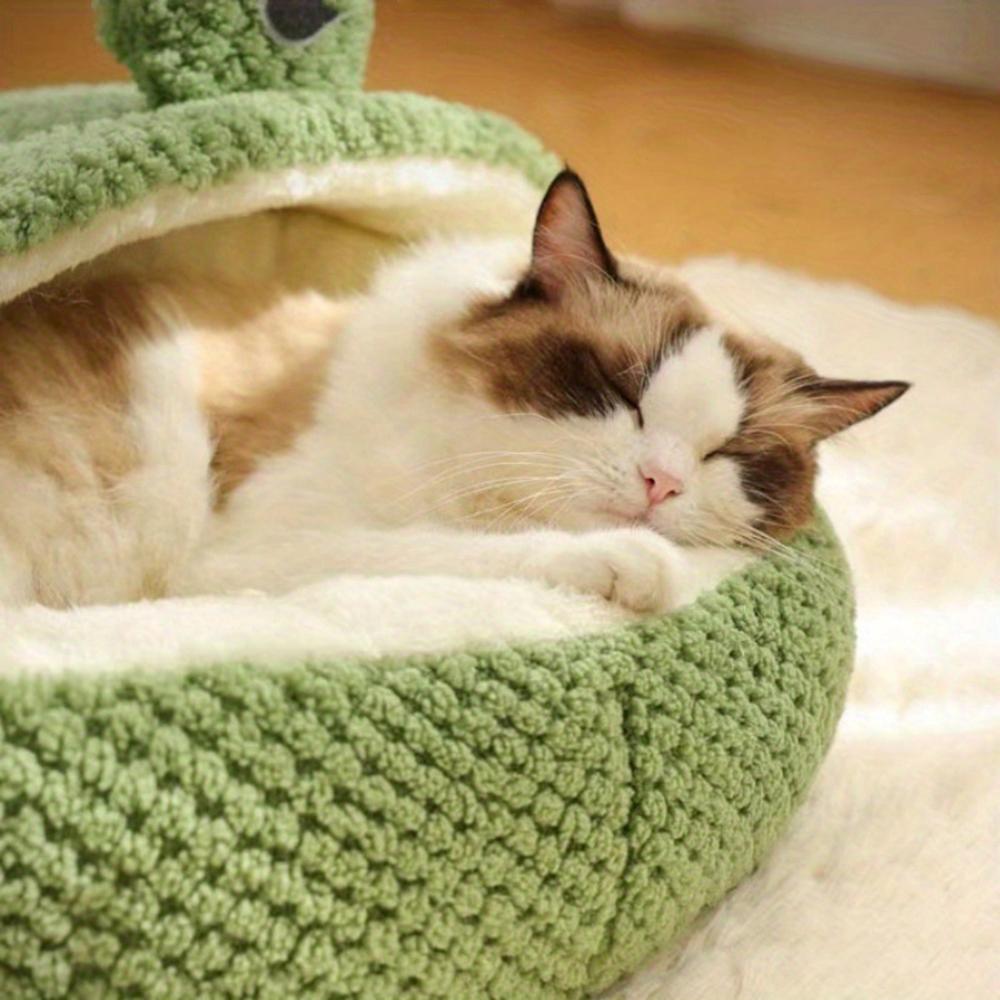 Lit pour chat semi-fermé Petit nid adorable pour animaux de compagnie en forme de grenouille pour chiens et chats Peluche confortable et respirante