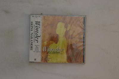 CD AKINA NAKAMORI  Wonder 28XL194 WARNERPIONEER 2022 Japan Obi Japanese PopRock Used