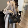 2025 new simple single shoulder oblique span bag to work commuter women's bag fashionable and casual large-capacity tote bag women