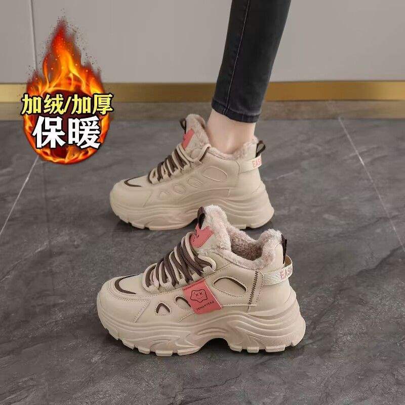 Fleece and Thickened Large Cotton Shoes for Women's 2025 Winter Putian Dad Shoes Large Size 41 To 43 Student Sports Little White Shoes