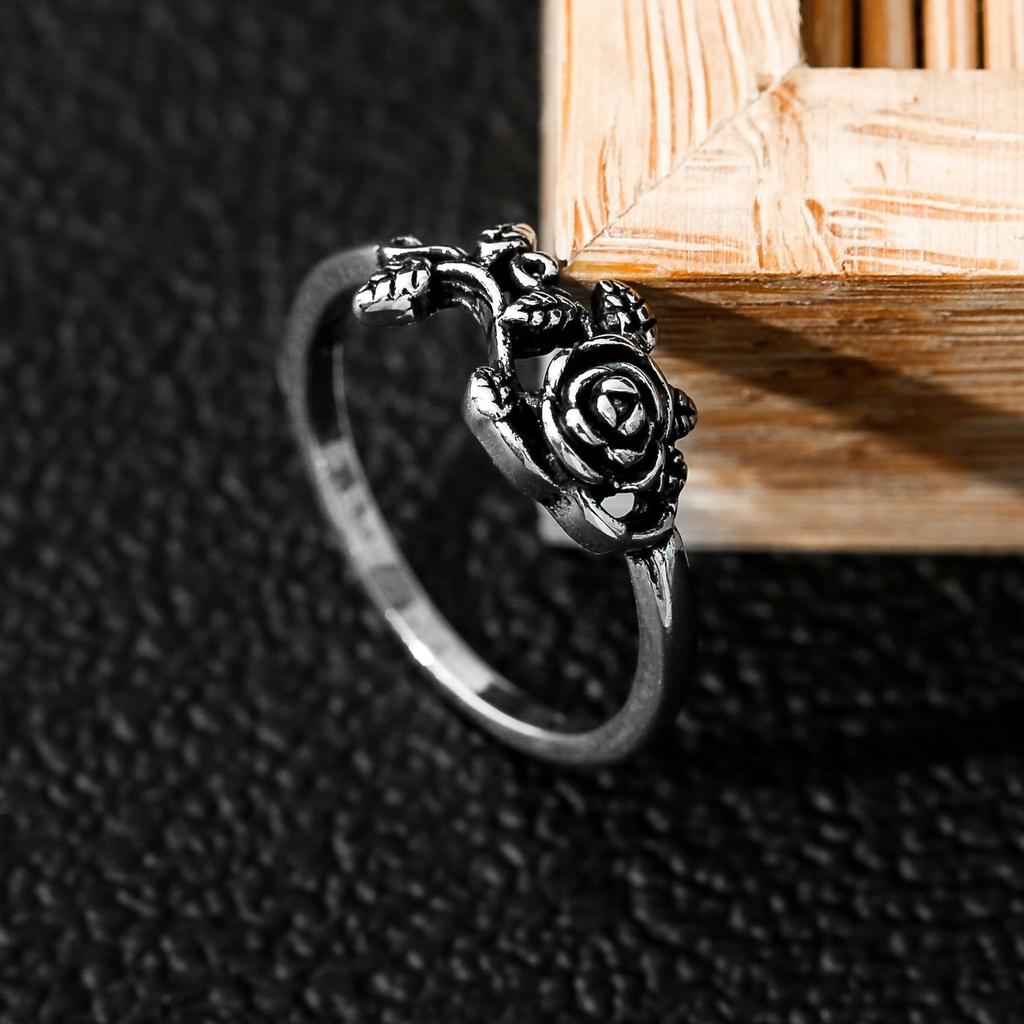 Personalisierter Retro Black Rose Serie Ring Ring Ring Damen Schmuck