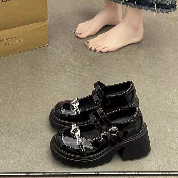 Niche design sweet and cool love Mary Jane shoes summer new women's shoes dark thick sole height increase small