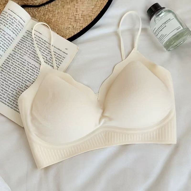 Special skin tone foundation seamless gathering bra summer thin small chest thin shoulder strap sling