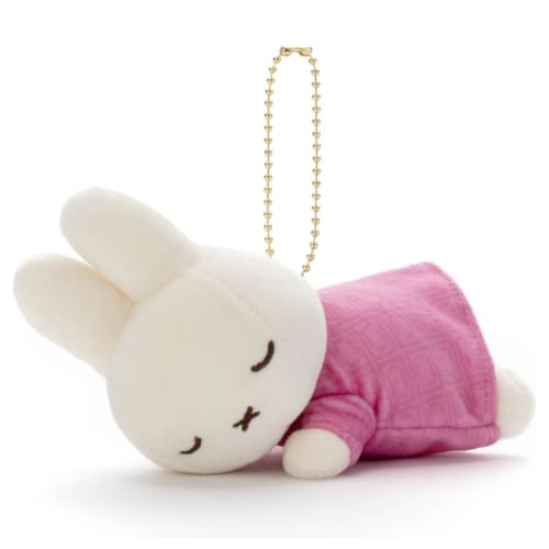 Plyšová hračka Bruna Cacao Bruna Suyasuya s řetízkovým míčkem, maskotem Miffy Ruby Chocolate, šířka přibližně 12 cm.